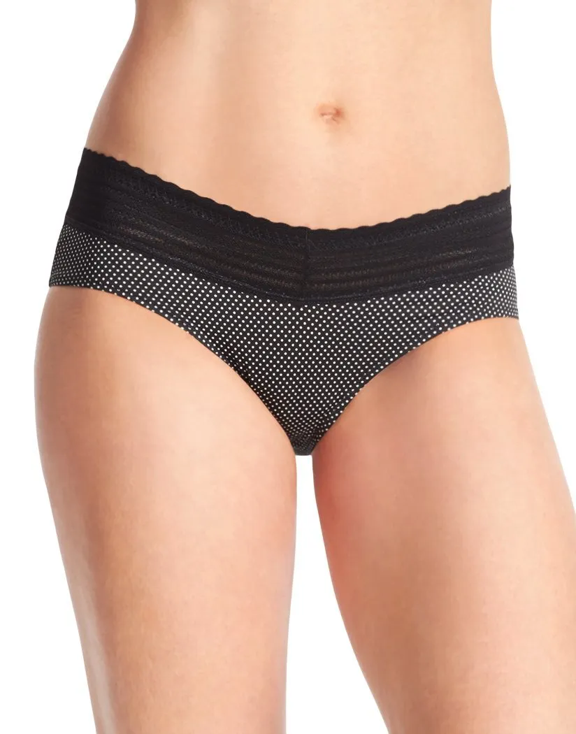 Warner's No Pinching. No Problems With Lace Hipster 5609J